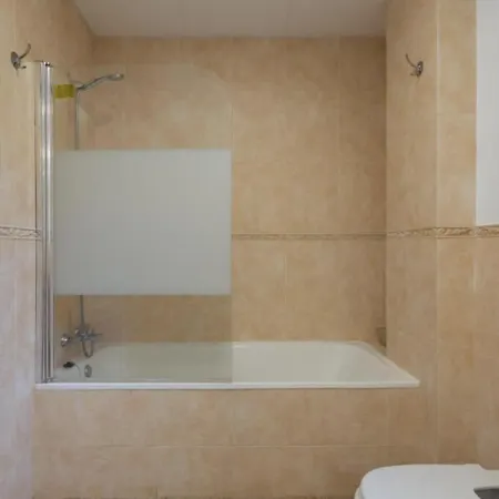Apartment Amplio Y Cerca Del Mar Disponible Parking Manilva