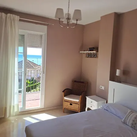 Amplio Y Cerca Del Mar Disponible Parking *